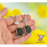 Кулон для друзей "Best Friends. Печенье". Цена за набор